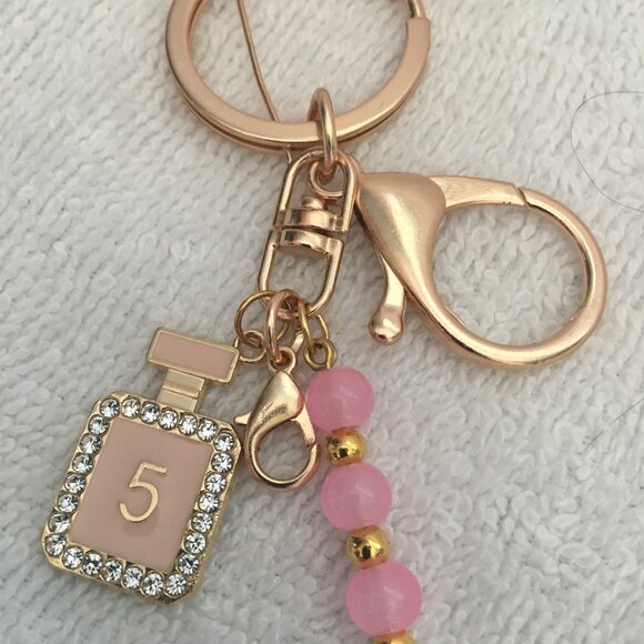 Beaded Charm Keychains – 8 Unique Styles to Choose From! - Picture 6 of 8